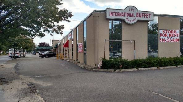 1100 Stewart Ave, Garden City, NY 11530